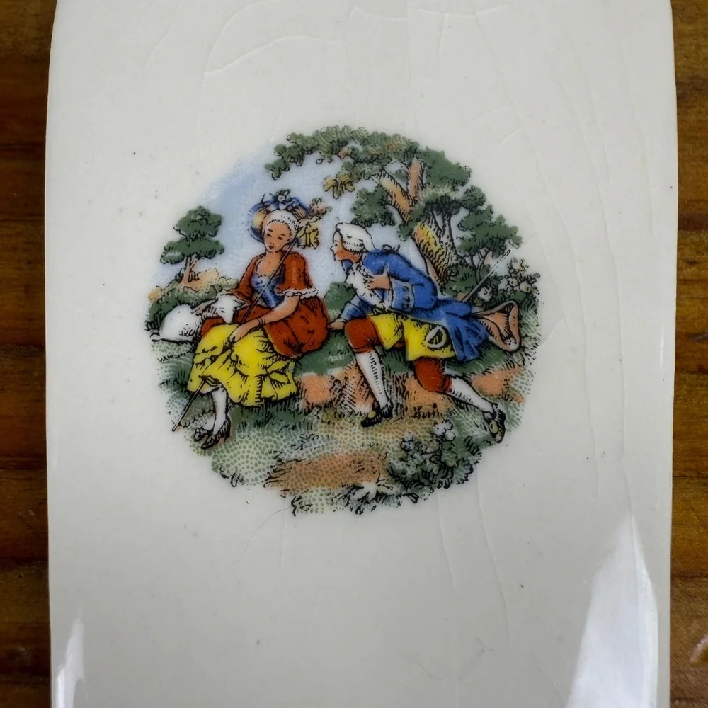 Vintage Porcelain Cake Server with Pastoral Scene – Gold Trim Handle